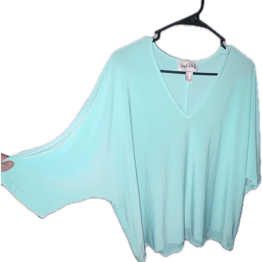 Women’s blouse - Picture 2 of 3